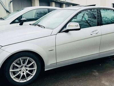 Gebraucht Mercedes C280 Avantgarde 231 PS (169 kW) 2008 Iridiumsilber  metalliclack Limousine