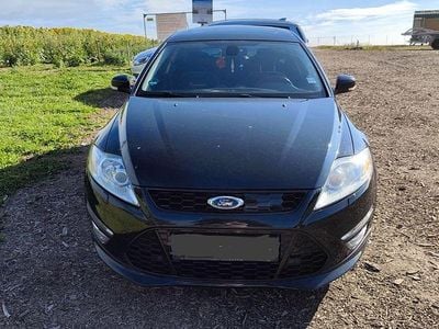 Gebraucht Ford Mondeo Titanium 140 PS (102 kW) 2011 Schwarz Kombi