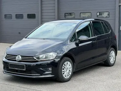 Używany VW Golf Sportsvan Allstar 110 KM (80 kW) 2016 Czarny Minivan