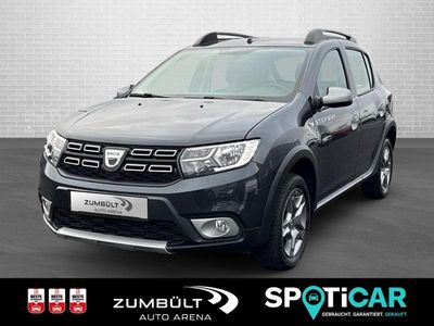 Gebraucht Dacia Sandero Prestige 90 PS (66 kW) 2017 Grau Kleinwagen