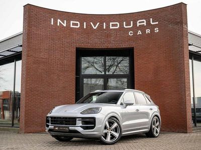 Gebraucht Porsche Cayenne 470 PS (345 kW) 2025 Silber SUV
