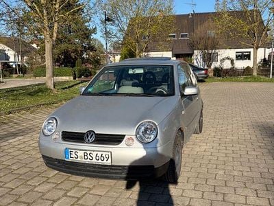 Usata VW Lupo 60 CV (44 kW) 2002 Argento Utilitaria