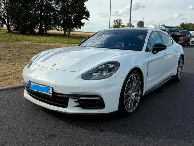 Gebraucht Porsche Panamera 4S 441 PS (324 kW) 2017 Weiß Kleinwagen