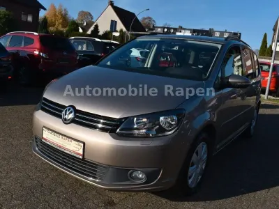 Gebraucht VW Touran Comfortline 105 PS (77 kW) 2011 Beige Van / Kleinbus
