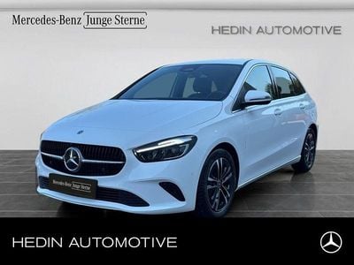 Gebraucht Mercedes B200 Progressive 163 PS (119 kW) 2025 Weiß Van / Kleinbus