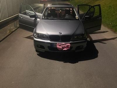 Gebraucht BMW 316 116 PS (85 kW) 2004 Silber Limousine