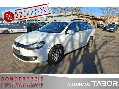 Gebraucht VW Golf VII 105 PS (77 kW) 2012 Candyweiß Kombi