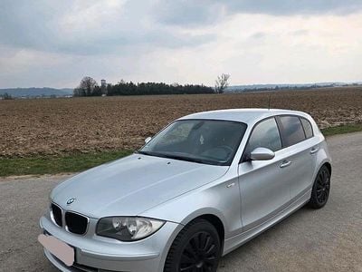 Gebraucht BMW 118 143 PS (105 kW) 2007 Silber Kleinwagen