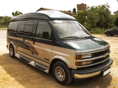 Gebraucht Chevrolet Express 254 PS (186 kW) 1997 Grün Van / Kleinbus