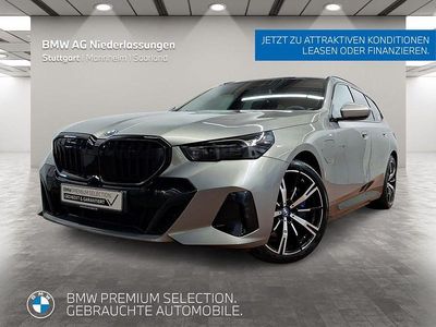 Gebraucht BMW 550e M Sport 313 PS (230 kW) 2025 Grau Kombi