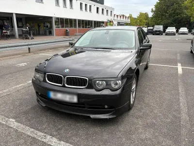 Gebraucht BMW 730 220 PS (161 kW) 2004 Schwarz Limousine