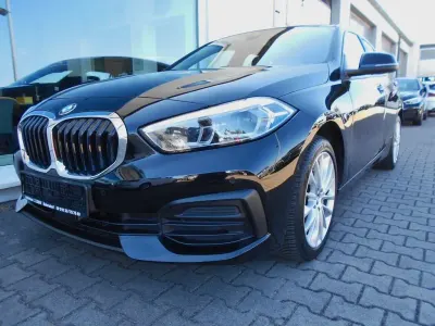 Gebraucht BMW 118 136 PS (100 kW) 2022 Schwarz Limousine