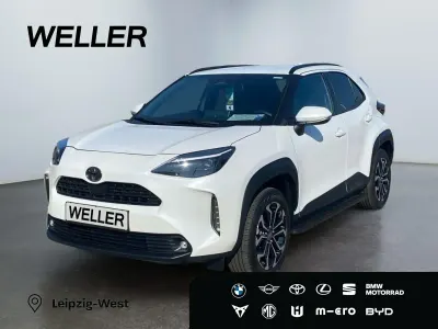 Gebraucht Toyota Yaris Cross 131 PS (96 kW) 2025 Weiss SUV