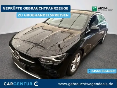 Gebraucht Mercedes CLA180 Progressive 136 PS (100 kW) 2024 Schwarz Coupé