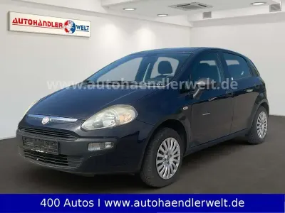 Gebraucht Fiat Grande Punto 65 PS (47 kW) 2010 Dunkel blau Kleinwagen