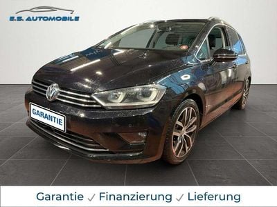 Schwarz Gebraucht 2015 VW Golf Sportsvan Highline Van / Kleinbus | 13.900 € (Fairer Preis)