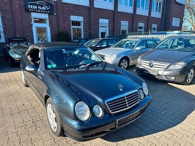 Gebraucht Mercedes CLK200 Avantgarde 163 PS (119 kW) 2001 Schwarz Cabrio