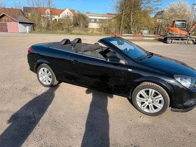 Gebraucht Opel Astra Cabriolet 116 PS (85 kW) 2008 Schwarz Cabrio