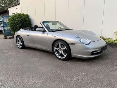 Gebraucht Porsche 996 320 PS (235 kW) 2003 Arktissilbermetallic Cabrio