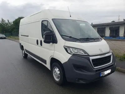 Gebraucht Peugeot Boxer 131 PS (96 kW) 2017 Weiß Van
