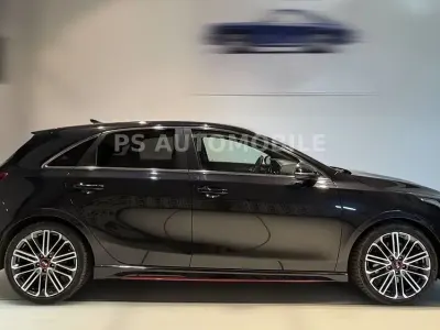 Gebraucht Kia Ceed GT GT 204 PS (150 kW) 2019 Schwarz Limousine