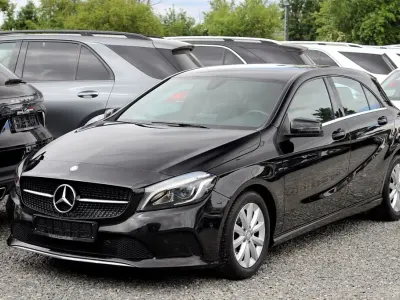 Gebraucht Mercedes 180 Edition 109 PS (80 kW) 2016 Schwarz Limousine