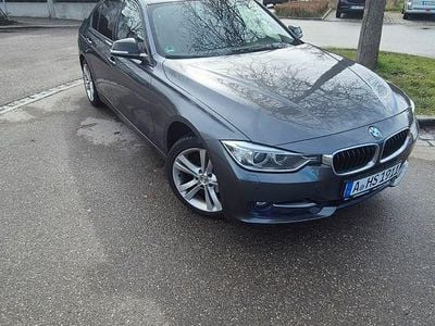 Gebraucht BMW 320 Sport Line 184 PS (135 kW) 2013 Limousine