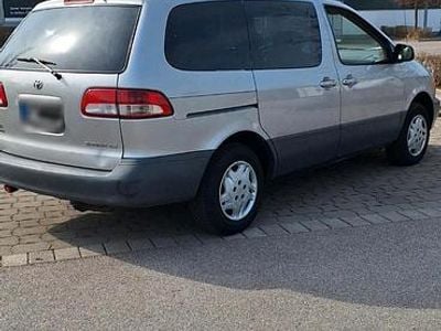 Gebraucht Toyota Sienna 233 PS (171 kW) 2003 Grün Van / Kleinbus