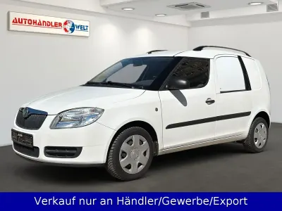 Gebraucht Skoda Roomster 69 PS (50 kW) 2009 Weiß Van / Kleinbus