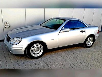 Gebraucht Mercedes SLK200 136 PS (100 kW) 1997 Silber Cabrio