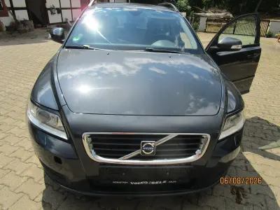 Gebraucht Volvo V50 109 PS (80 kW) 2010 Grau Kombi