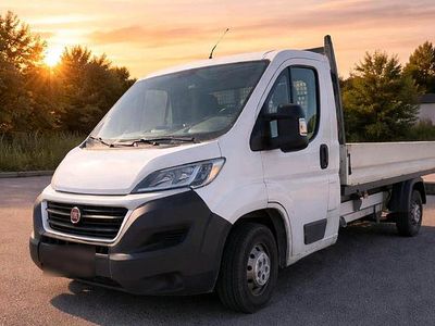 Gebraucht Fiat Ducato 130 PS (95 kW) 2019 Weiß Van