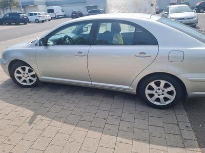 Gebraucht Toyota Avensis 2004 Grau Limousine