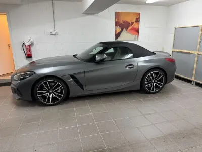 Second-hand BMW Z4 M Sport 258 CP (189 kW) 2023 Gri Cabrio