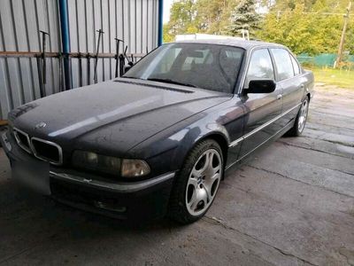 gebraucht BMW 735L i Lang version V8 e38