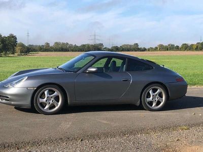 Porsche 911 Carrera