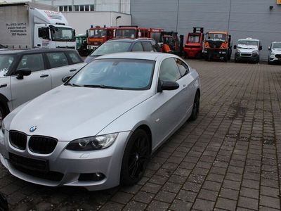 BMW 325