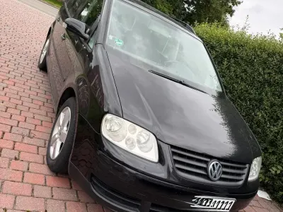 Gebraucht VW Touran 101 PS (74 kW) 2004 Schwarz Van / Kleinbus