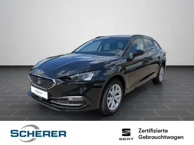 Gebraucht Seat Leon Style 150 PS (110 kW) 2024 Midnight schwarz metallic (metallic) Limousine