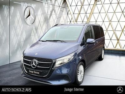 Gebraucht Mercedes V220 Style 163 PS (119 kW) 2024 Blau Van / Kleinbus