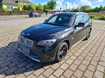 Gebraucht BMW X1 204 PS (150 kW) 2010 Schwarz SUV