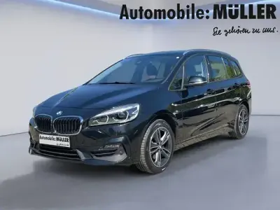 Gebraucht BMW 218 Gran Tourer Sport Line 136 PS (100 kW) 2021 Schwarz Van / Kleinbus