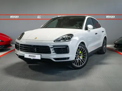 Usata Porsche Cayenne Chrono 462 CV (339 kW) 2021 Grigio SUV