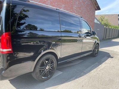 Mercedes V250