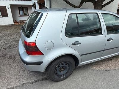 VW Golf IV