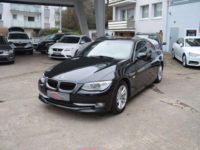 Gebraucht BMW 320 Cabriolet 170 PS (125 kW) 2012 Schwarz Cabrio