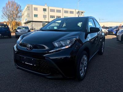 Neu Toyota Aygo X Business Edition 72 PS (52 kW) 2025 Schwarz SUV