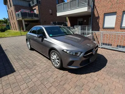 Używany Mercedes A220 Progressive 190 KM (139 kW) 2019 Szary Sedan/Limuzyna