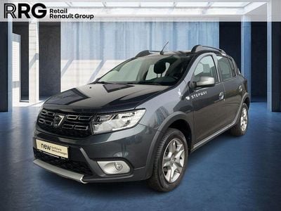 Orange Gebraucht 2020 Dacia Sandero Prestige Limousine | 9.990 € (Fairer Preis)
