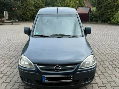 Gebraucht Opel Combo 100 PS (73 kW) 2008 Blau Van / Kleinbus